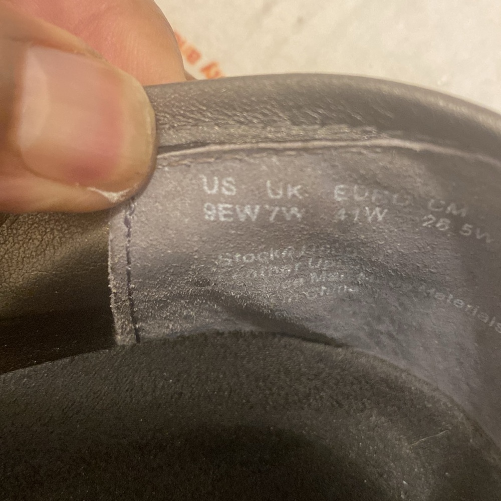 Women’s Metallic Gray Slip-On Ballet Flats - Picture 6 of 7